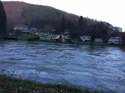 Ufer der Semois